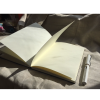 Cuaderno negro artesanal con solapas bordadas arte nasu Yunnan Plaza 1