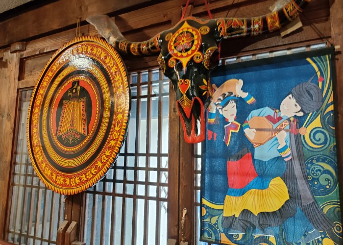 artesania Yi nuosu Yunnan plaza