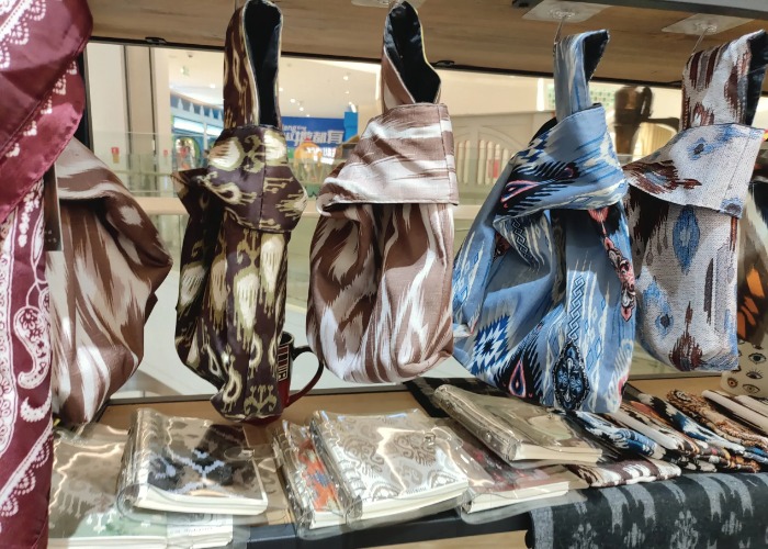 accesorios bolsos uigur atlas
