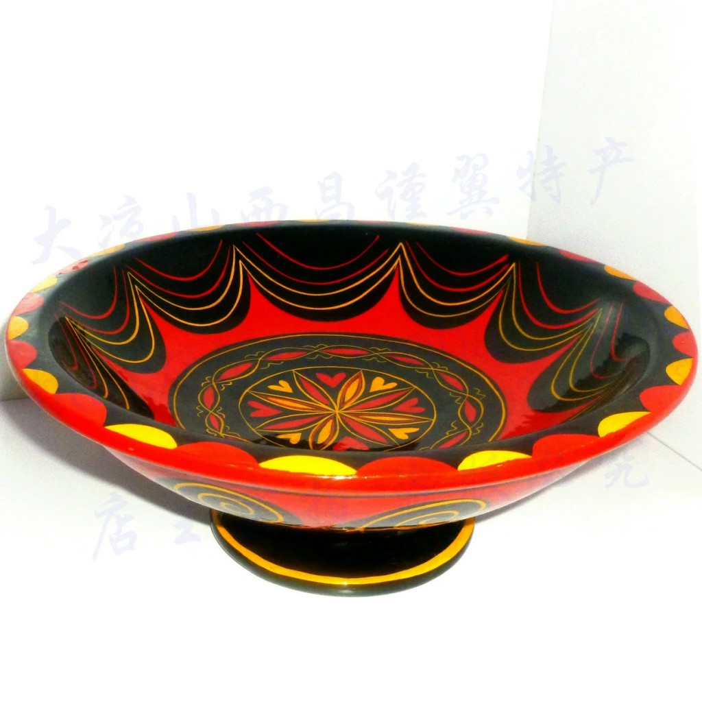 Bandeja baja nuosu artesanía pintada a mano en madera y resina Yunnan