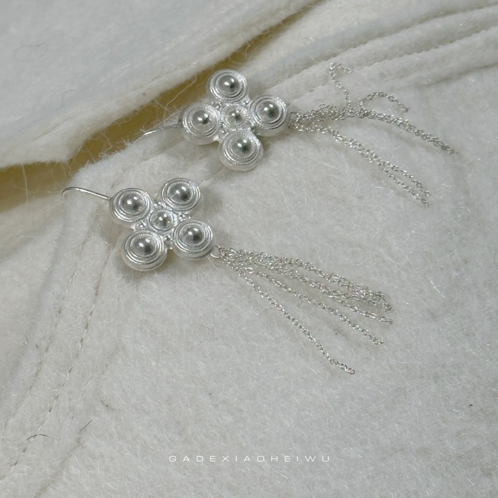 Pendientes de plata con flores y flecos artesanales Yunnan Plaza