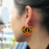 Pendientes pintados a mano de Liangshan joyas artesanales nuosu de madera lacada Yunnan Plaza